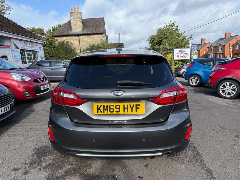 Used Ford Fiesta Vignale 100 HP (73 kW) 2019 Grey Hatchback