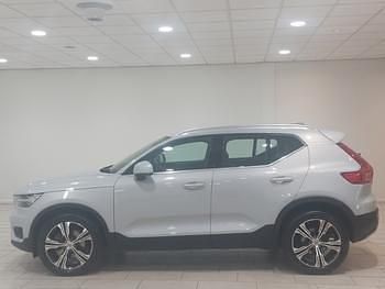Used Volvo XC40 Inscription 197 HP (144 kW) 2021 Silver SUV