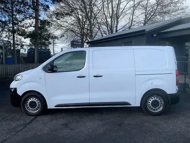 Gebraucht Peugeot Expert 2021 Weiß Van
