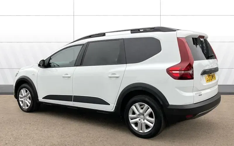 Used Dacia Jogger Expression 141 HP (103 kW) 2025 MPV