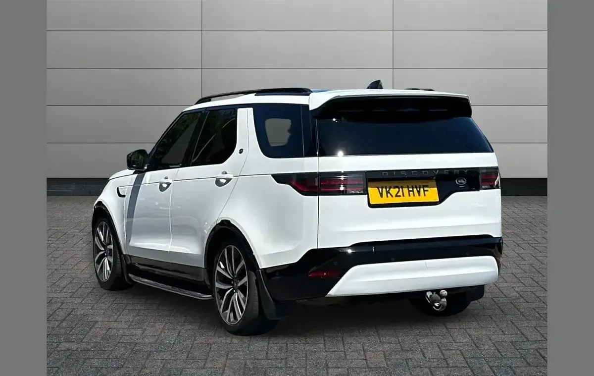 Used Land Rover Discovery SE Dynamic 296 HP (217 kW) 2021 White SUV