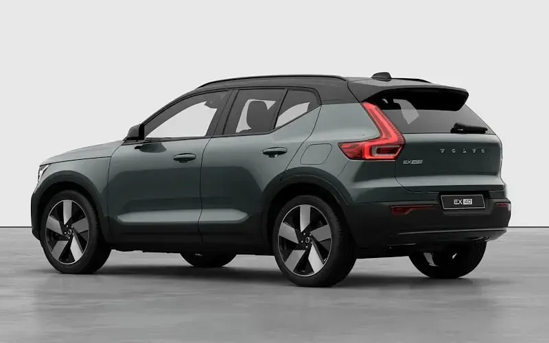 New Volvo EX40 Ultra 185 kW (252 HP) 2026 Forest lake SUV