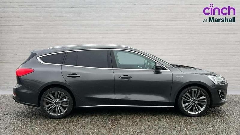 Used Ford Focus Vignale 182 HP (133 kW) 2019 Grey Estate