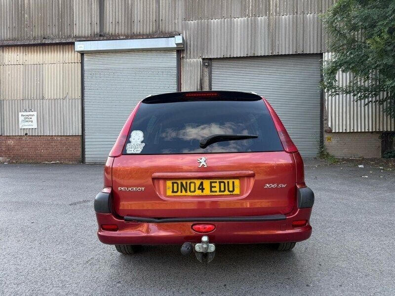 Image 4/4