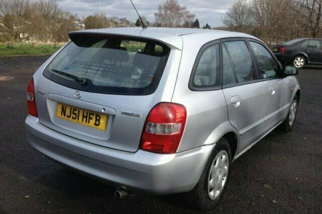 Used Mazda 323 2001 Hatchback