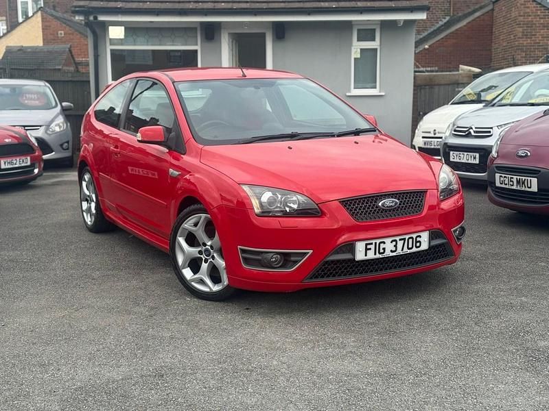 Used Ford Focus ST 2007 Red Hatchback
