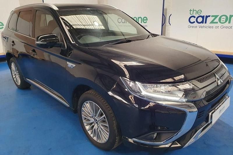 Black Used 2019 Mitsubishi Outlander P-HEV Estate | £11,999 (Fair price) - Image 1/1