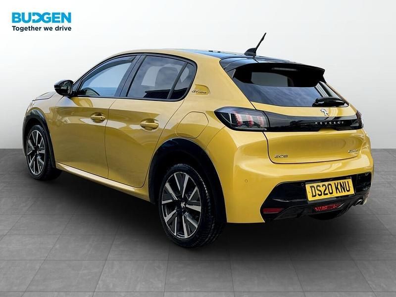 Used Peugeot 208 GT-line 99 HP (72 kW) 2020 Yellow Hatchback