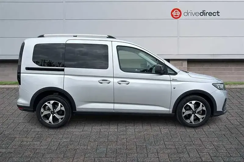 Used Ford Tourneo Connect Active 2022 Silver MPV
