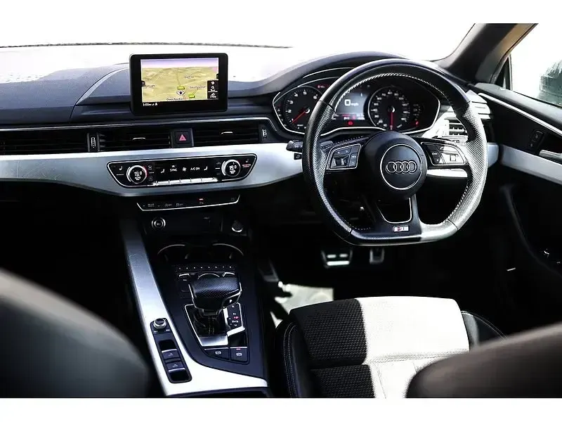 Second-hand Audi A5 Cabriolet S-Line 2018 Gri Cabrio