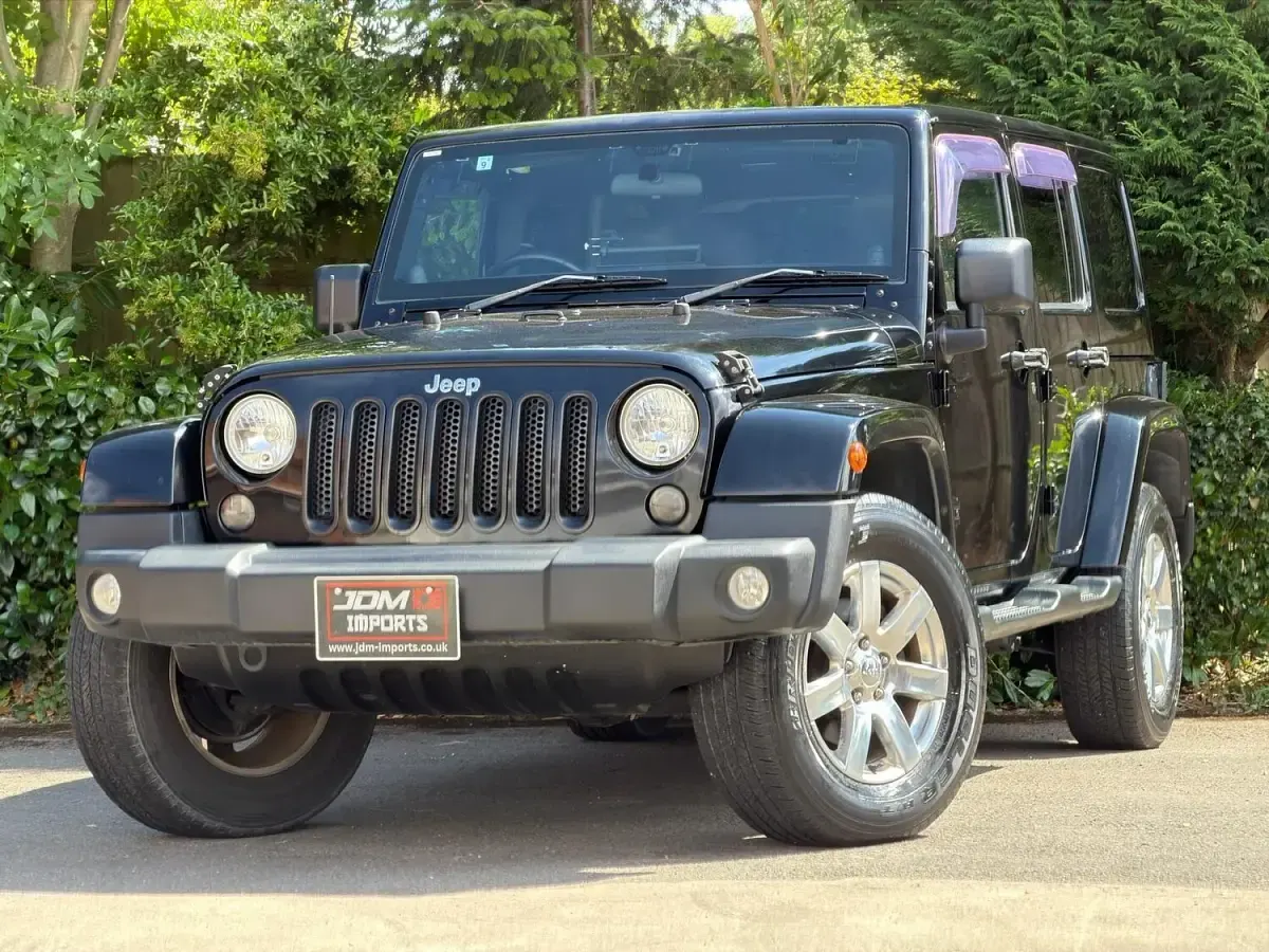 Used Jeep Wrangler 199 HP (146 kW) 2011 Black SUV