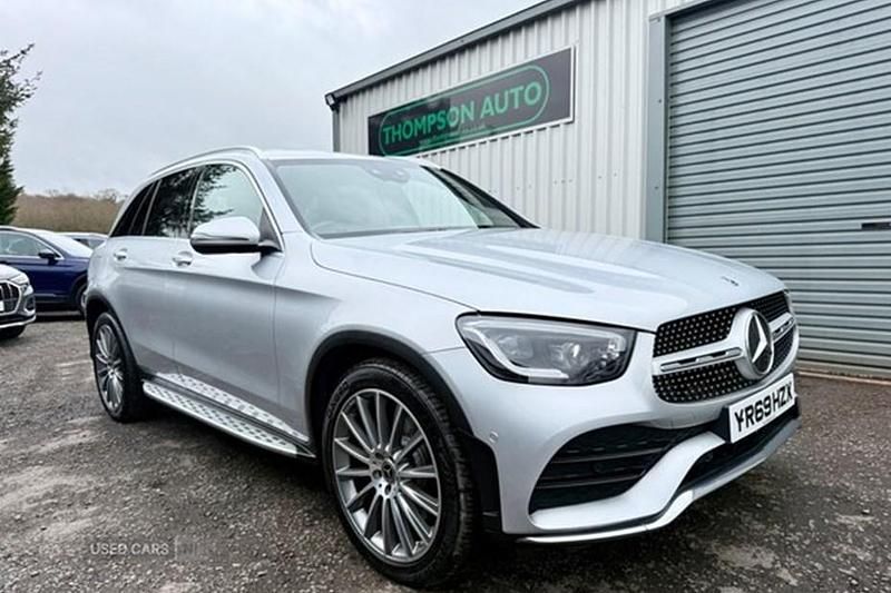 Used Mercedes GLC220 AMG Line Premium 194 HP (142 kW) 2019 Silver Estate