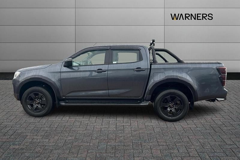 Used Isuzu D-Max 162 HP (119 kW) 2025 Grey Pickup