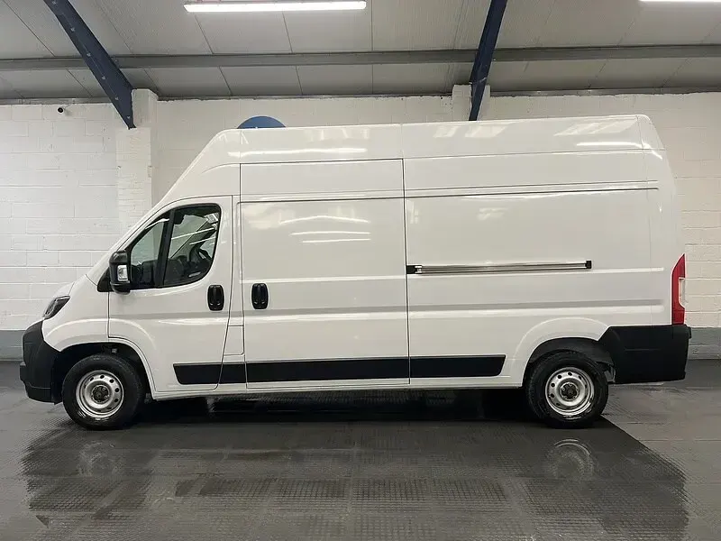 Used Citroën Relay 2025 White Van