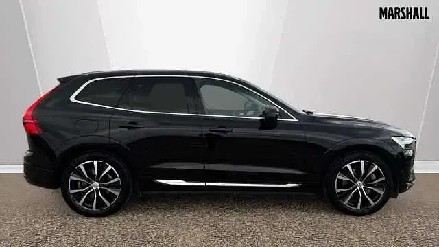 Second-hand Volvo XC60 Ultra 250 CP (183 kW) 2024 Negru SUV