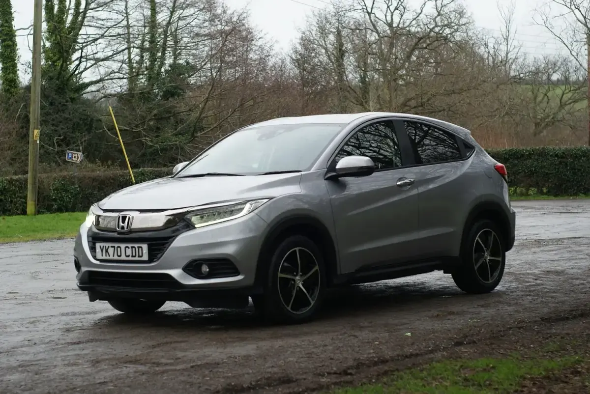 Used Honda HR-V SE 128 HP (94 kW) 2020 Silver SUV