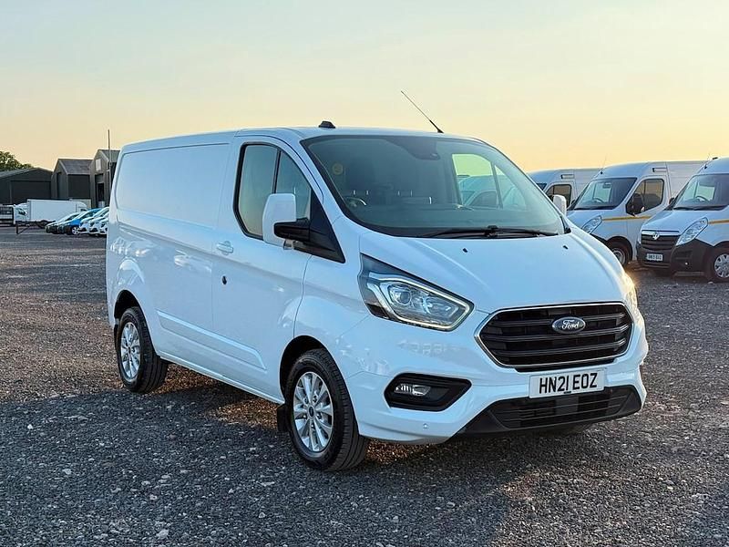White Used 2021 Ford Transit Custom Limited Van | £10,995 (Good price) - Image 1/4