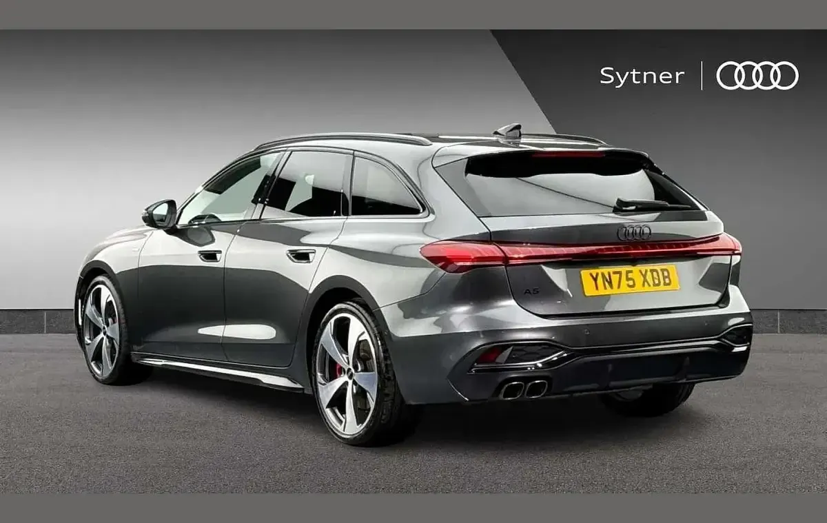 Used Audi A5 Advanced 204 HP (150 kW) 2025 Grey Estate