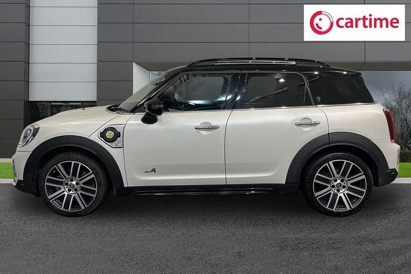 Used Mini Cooper Countryman Exclusive 2023 White SUV
