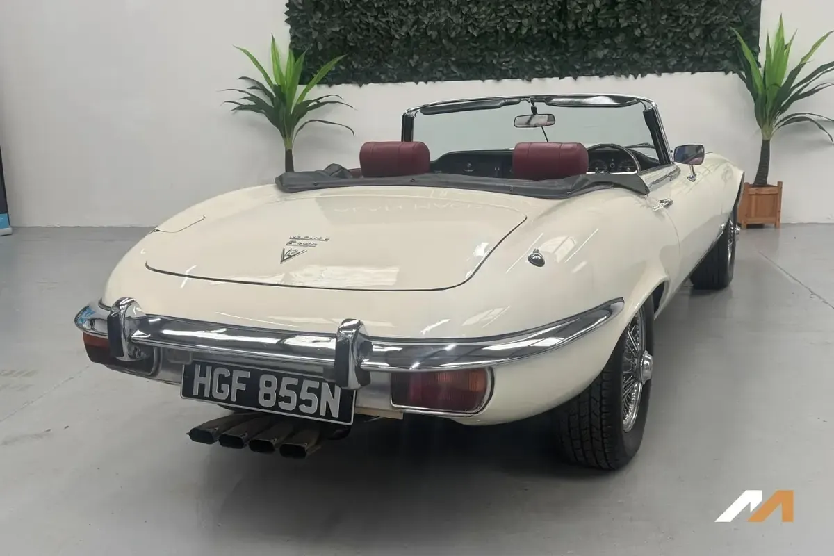 Used Jaguar E-Type 1974 White Cabriolet