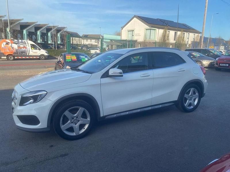Used Mercedes GLA200 AMG line 2015 White SUV