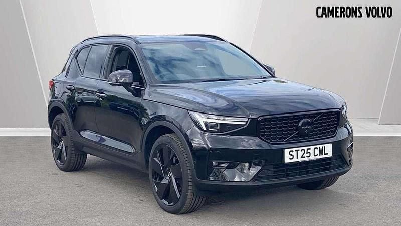 Black Used 2025 Volvo XC40 Ultra SUV | £41,995 - Image 1/3
