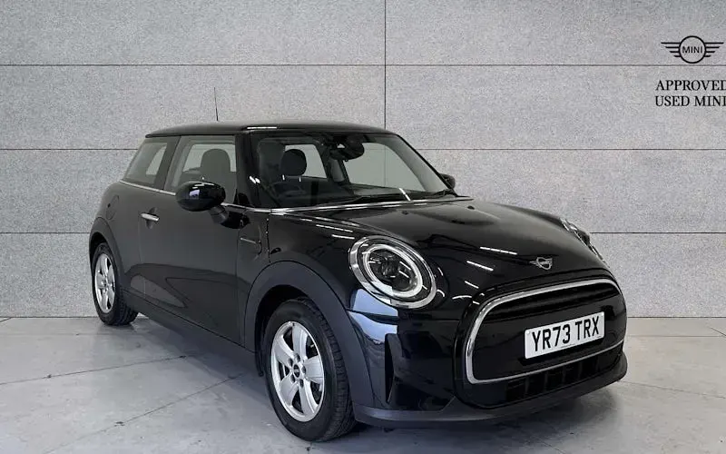 Used Mini Cooper Classic 136 HP (100 kW) 2022 Hatchback