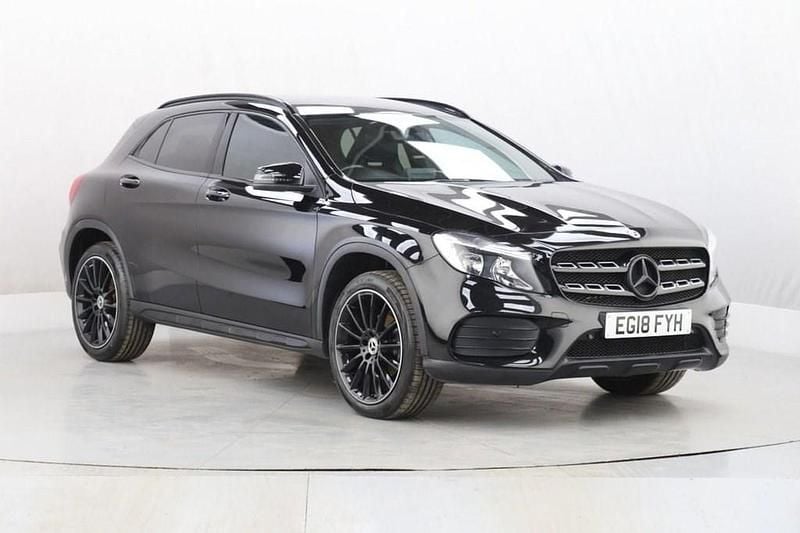 Used Mercedes GLA200 AMG line 156 HP (114 kW) 2018 Black SUV