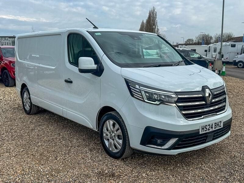 Used Renault Trafic 2024 White