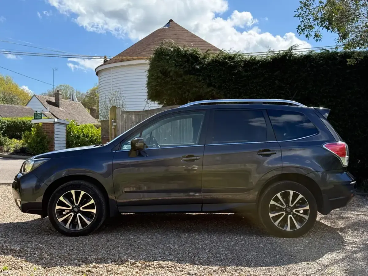 Usado Subaru Forester 2016 Cinzento SUV