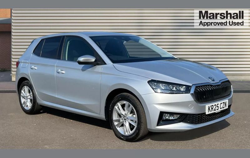 Silver New 2025 Skoda Fabia SE L Hatchback | £24,950 (A bit pricey) - Image 1/4