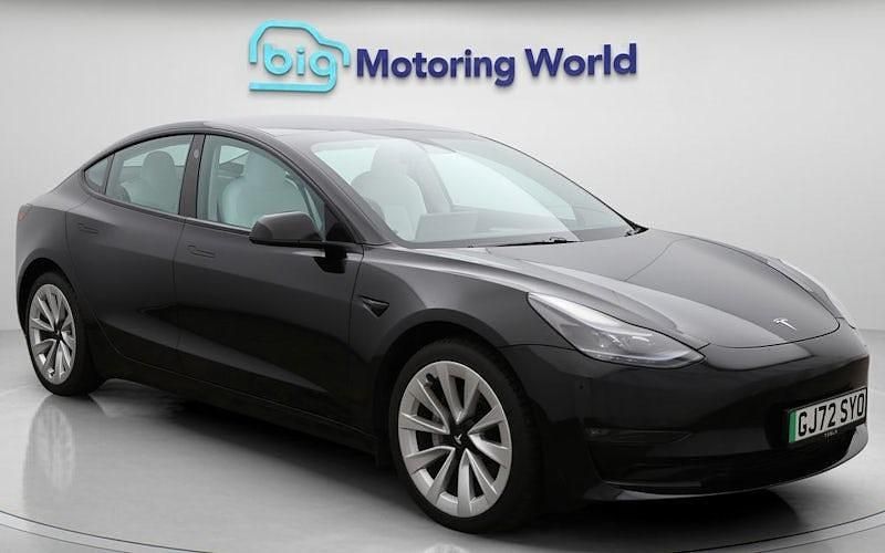 Black Used 2022 Tesla Model 3 Long Range AWD Sedan | £23,300 (Fair price) - Image 1/4