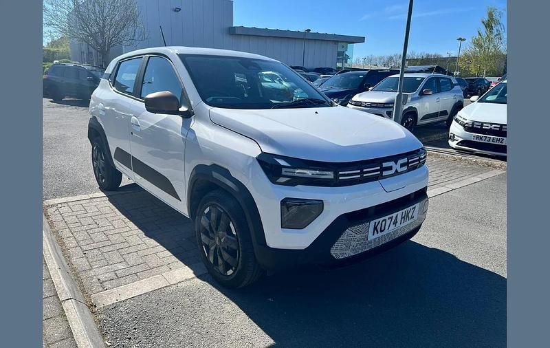 Used Dacia Spring Extreme 47 kW (65 HP) 2025 White Hatchback