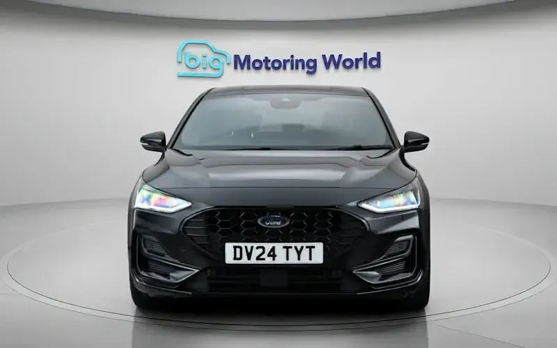 Used Ford Focus ST-Line 155 HP (114 kW) 2024 Black Hatchback