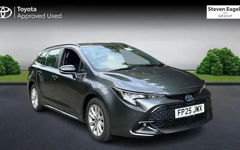 Used Toyota Corolla 140 HP (102 kW) 2026 Estate