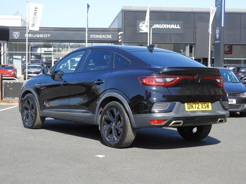 Used Renault Arkana Engineered 140 HP (102 kW) 2023 Black SUV