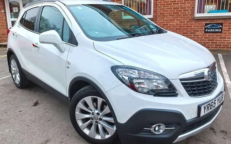 Used Vauxhall Mokka 140 HP (102 kW) 2015 White SUV