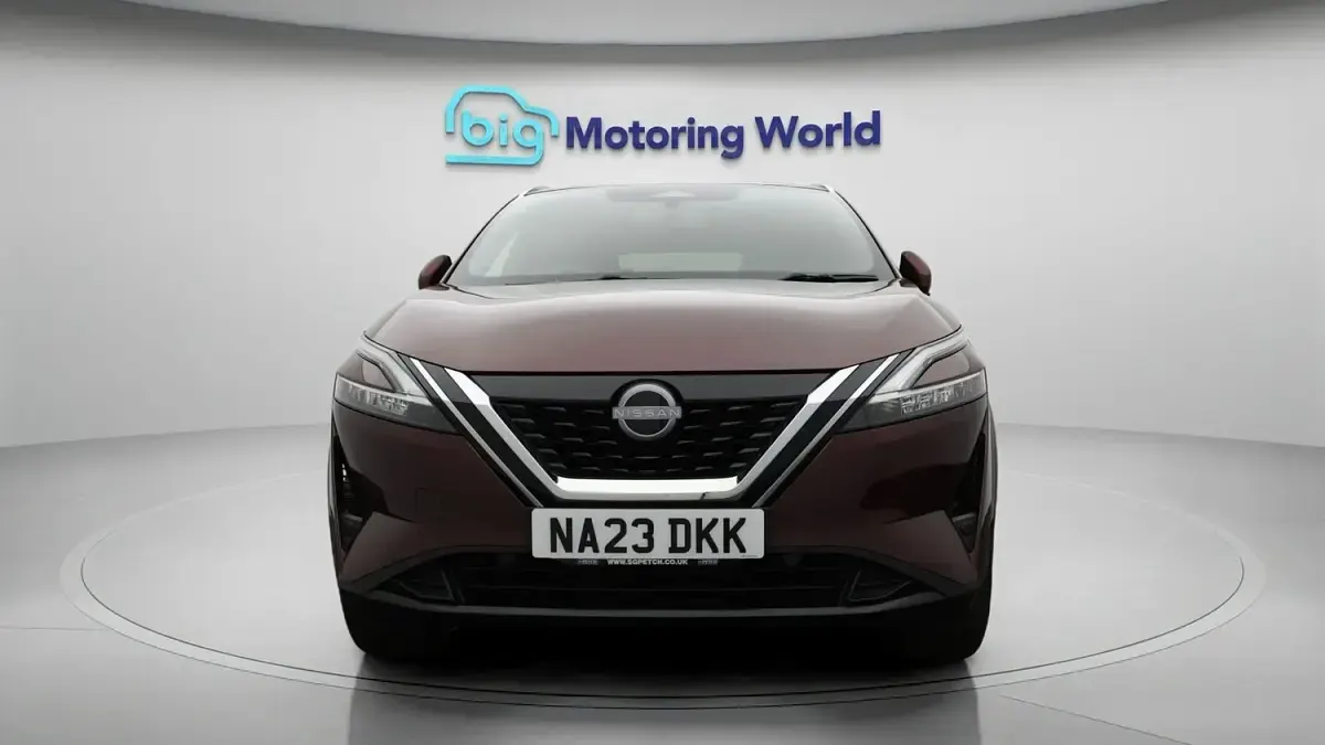 Used Nissan Qashqai S 190 HP (139 kW) 2023 Red SUV