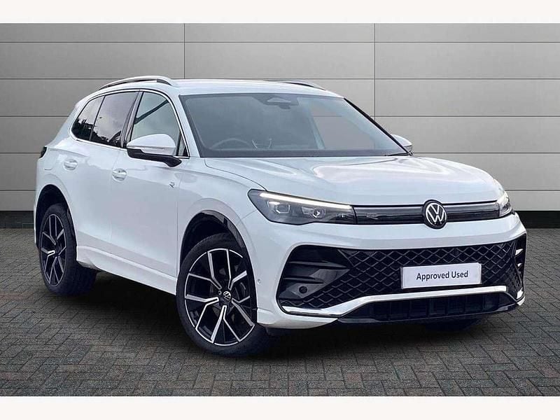 White New 2025 VW Tiguan R-line SUV | £36,950 (Super price) - Image 1/4