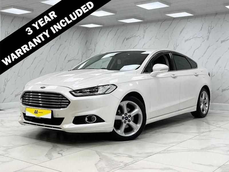 White Used 2016 Ford Mondeo Titanium Hatchback | £5,495 (Fair price) - Image 1/2