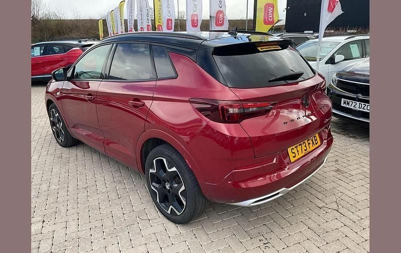 Used Vauxhall Grandland X Ultimate 128 HP (94 kW) 2023 Red SUV