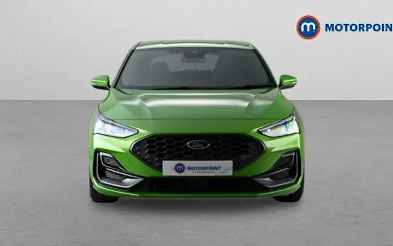 Used Ford Focus ST 280 HP (205 kW) 2024 Green Hatchback