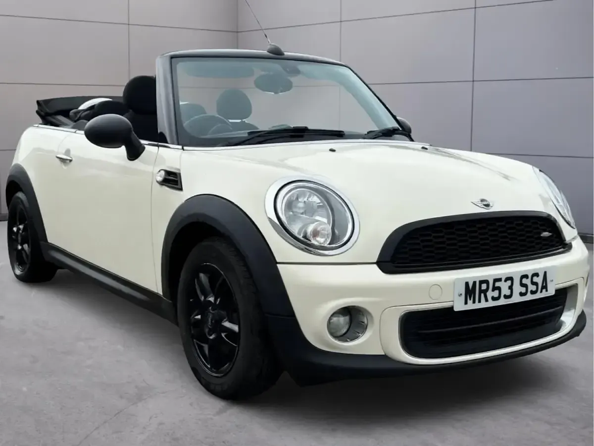 Used Mini ONE 98 HP (72 kW) 2013 White Hatchback