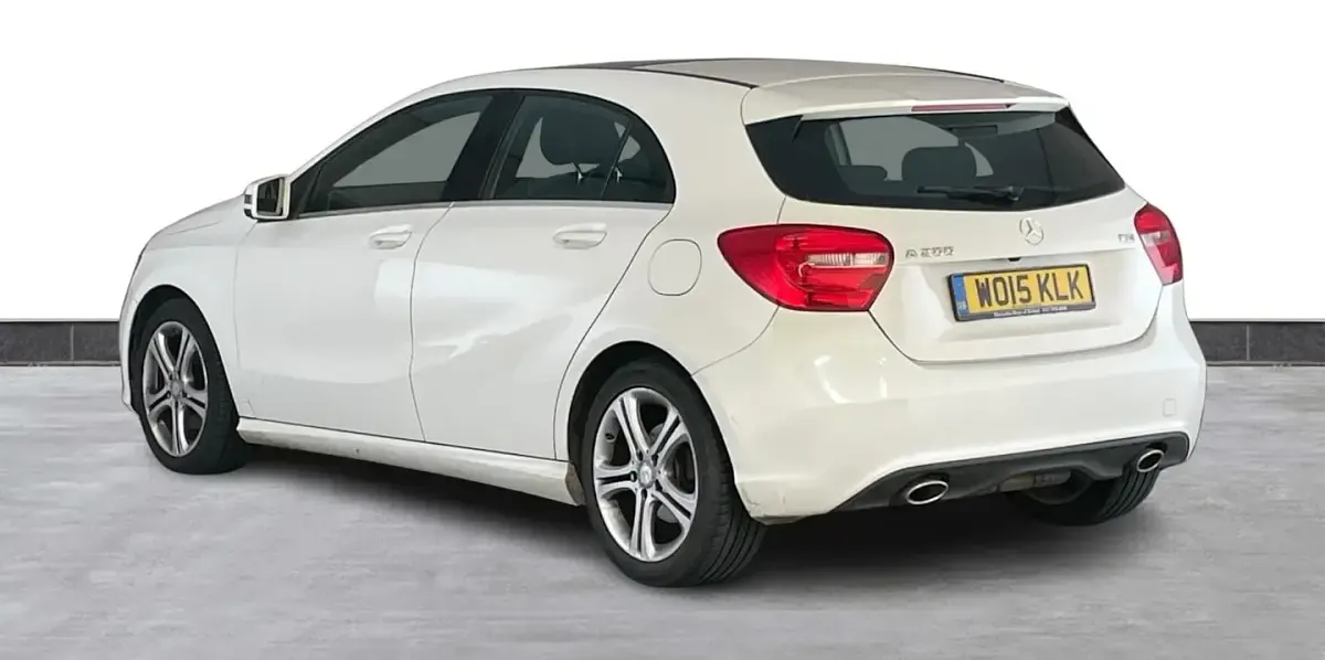 Used Mercedes A200 Sport Edition 2015 White Hatchback