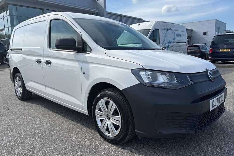 White Used 2021 VW Caddy Maxi MPV | £16,794 (A bit pricey) - Image 1/4
