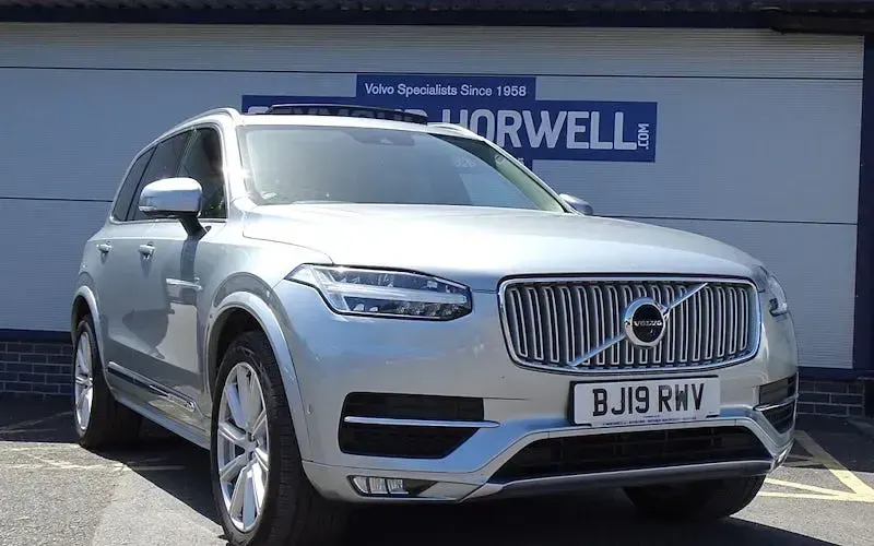Used Volvo XC90 Inscription 235 HP (172 kW) 2019 SUV