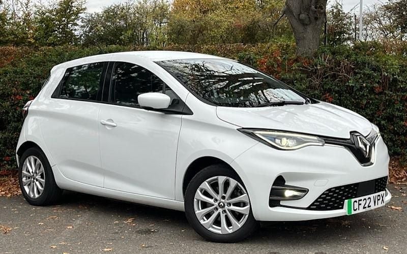 White Used 2021 Renault Rapid Iconic Hatchback | £10,203 (Fair price) - Image 1/4