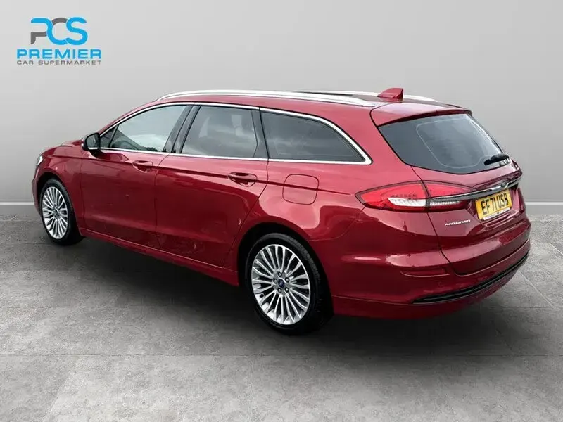 Used Ford Mondeo Titanium 187 HP (137 kW) 2022 Lucid red (exclusive paint) Estate