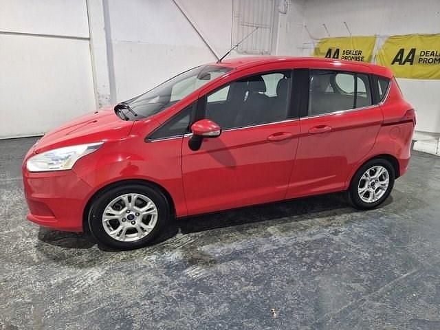 Used Ford B-MAX Zetec 90 HP (66 kW) 2013 Red MPV