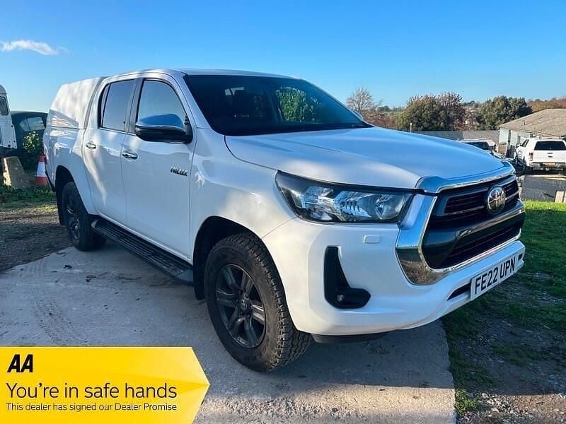 White Used 2022 Toyota HiLux Pickup | £22,000 (Super price) - Image 1/3